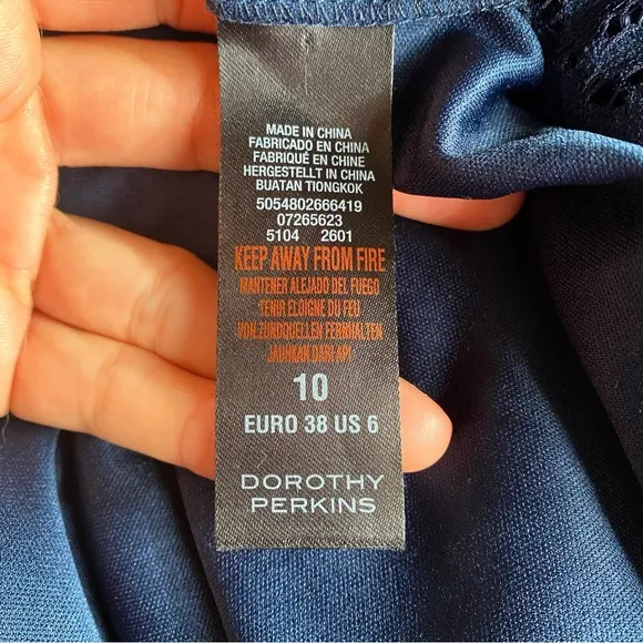💙 DOROTHY PERKINS ELEGANT NAVY LACE LONG SLEEVE COCKTAIL DRESS!