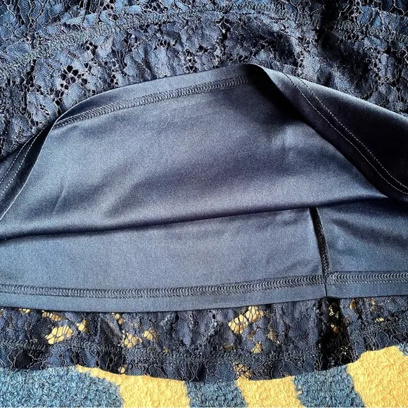 💙 DOROTHY PERKINS ELEGANT NAVY LACE LONG SLEEVE COCKTAIL DRESS!