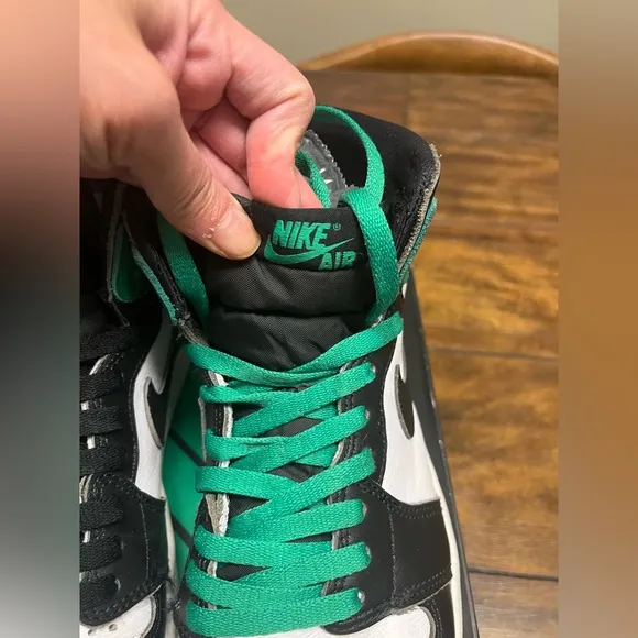 2023 Air Jordan 1 Retro High OG 'Lucky Green'
