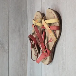 Abeo Women Bio System Strappy Leather Sandals shoes sz 8.5
