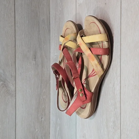 Abeo Women Bio System Strappy Leather Sandals shoes sz 8.5