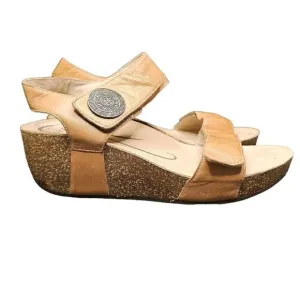 Abeo Womens Una Wedge Ankle Strap Sandals Metatarsal Beige Leather Cork 9N