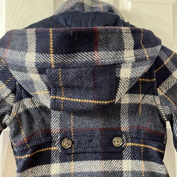 Abercrombie kids plaid coat Size Small