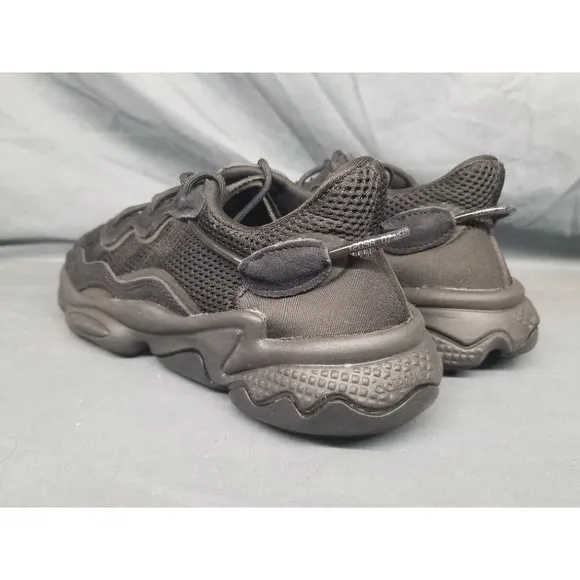 Adidas Boys Ozweego J Sneakers Mesh Triple Black Size 5.5 NEW NO BOX!