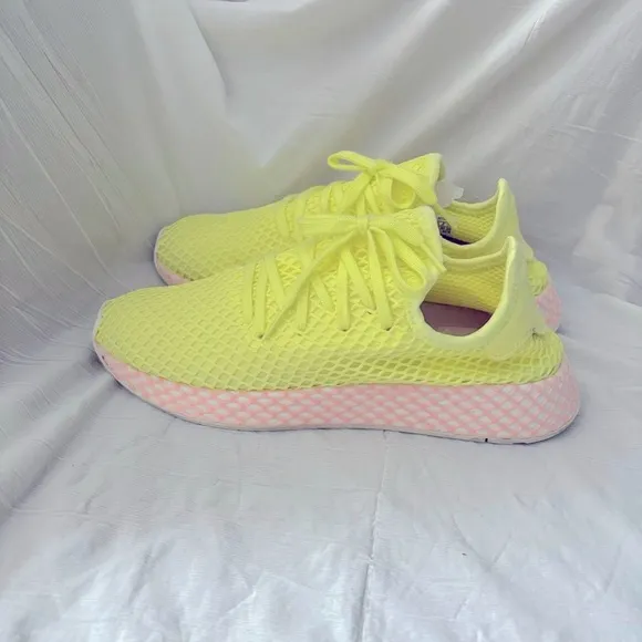 Adidas Deerupt “Glow” Women’s 9.5 Bright Yellow / Diamond Weave Pink