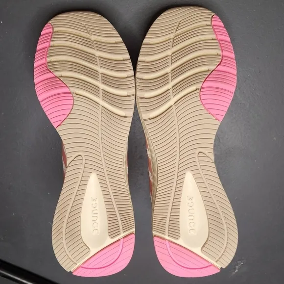 Adidas NWT Women's Edge Lux Running Shoes Size 9.5 Pink