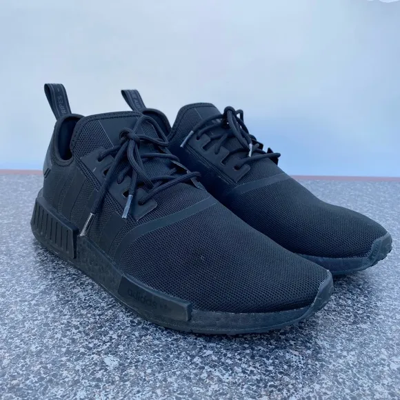 Adidas Originals NMD_R1 Primeblue Shoes Triple Black GZ9256 Size 11.5
