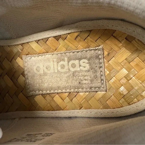 Adidas Reground Grun collection womens 8 sambas sporty stripe shoes sneakers