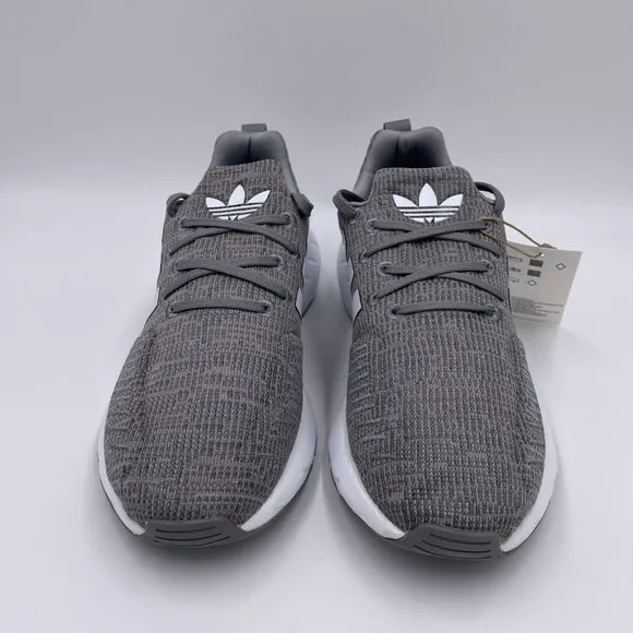 adidas Swift Run 22 Grey / White Womens Shoes