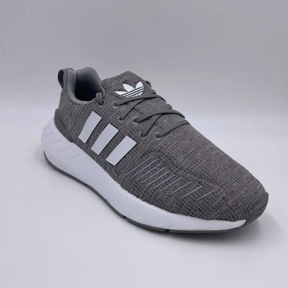 adidas Swift Run 22 Grey / White Womens Shoes