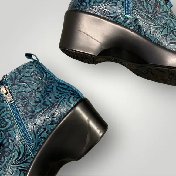 Alegria Eliza Teal Tooled Boots Sz 36