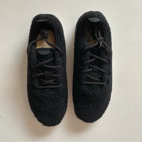 Allbirds Men’s Size 11 Black Wool Runner Fluff Low Top Shoes NEW IN BOX