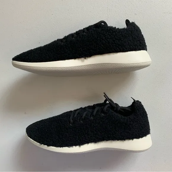 Allbirds Men’s Size 11 Black Wool Runner Fluff Low Top Shoes NEW IN BOX