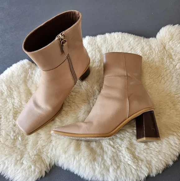 Alohas West Calf Boots In Tan Sz 39
