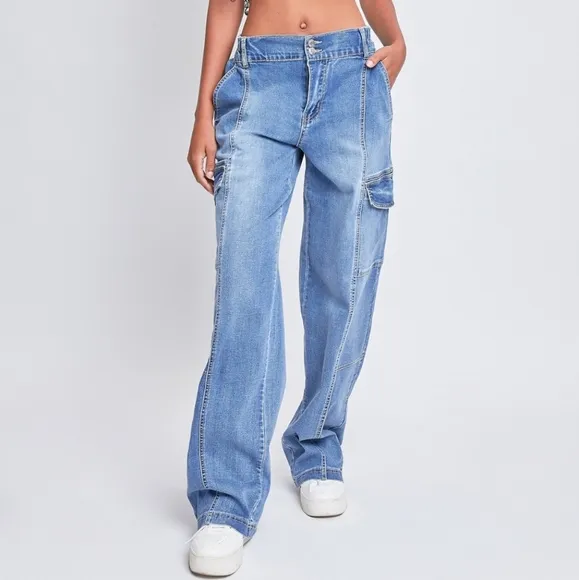 Andie High Waisted Cargo Jeans