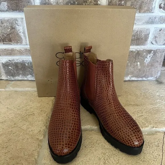 Andre Assous Peggy Chelsea‎ Boot Booties Leather Women Embossed Croc Brown 6.5 M