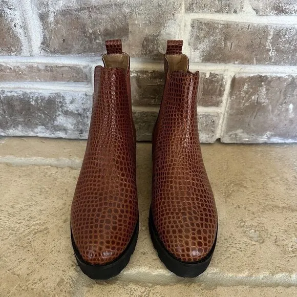 Andre Assous Peggy Chelsea‎ Boot Booties Leather Women Embossed Croc Brown 6.5 M