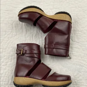 Antelope Burgundy Leather Ankle Cut Out Boots size 38