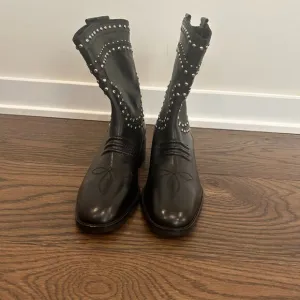 Anthropologie Bib Lou Briawa Ankle Boot - Women's 6.5