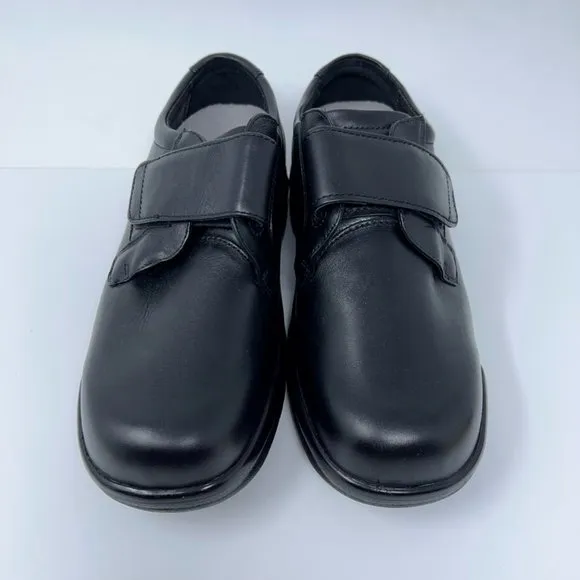 Apex Mens Biomechanical Slip On Shoes Black Leather Strap Hook Loop 7.5 XW New