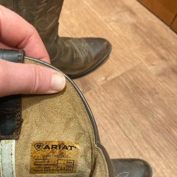Ariat Heritage Western boot style 10001825