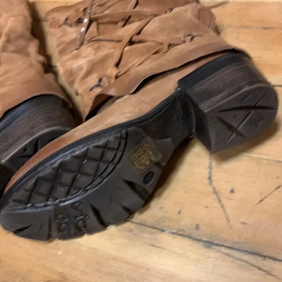 As98 Cullen boot in cognac. New. Handmade cool, comfort! $279