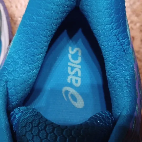 Asics Women's Gel Nimbus 18 Blue &amp; Purple Running Shoes Size 8