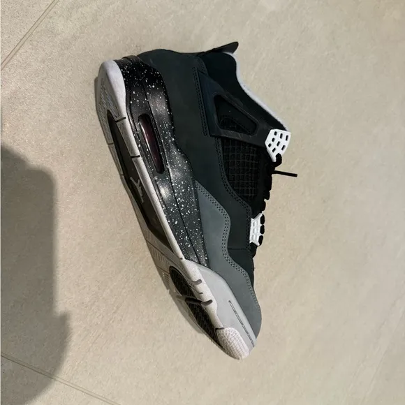 Authentic Nike AJ4 Ret ‘FEAR’ Black and Gray Sneakers size men’s 8