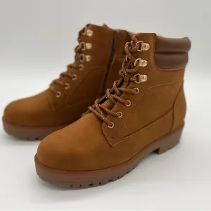 Avenue Women's Wide Width Aviva Hiker Boot Sz 10W