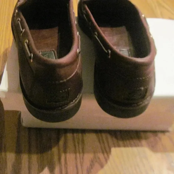 BASS Brown Leather Moccassin Slip On Shoes Size 8M