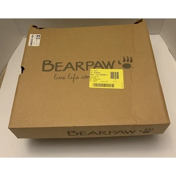 BearPaw Krista Black Suede Low Heel Size 8 Sheepskin/Wool Water Resistant Bootie