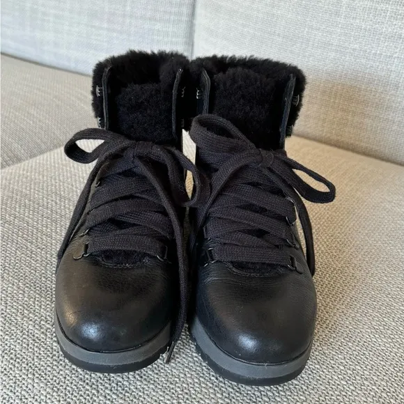 Bionic Women's Black Leather Boots Size 7.5