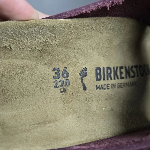 Birkenstock Arizona Big Buckle Womens Size 5 EU 36 Narrow Sandals Berry Crush