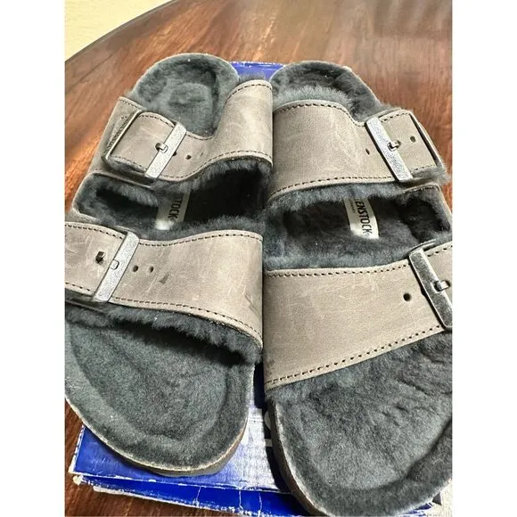 Birkenstock Iron Gray Shearling Arizona Sandals Size 38 or Womens 7-7.5