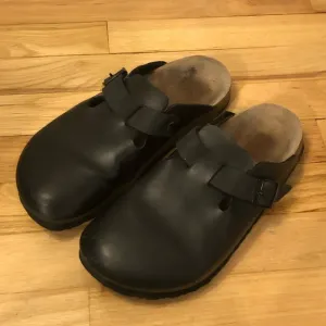 Birkenstock Sz eu 39.5 Black Leather Slip on Shoes