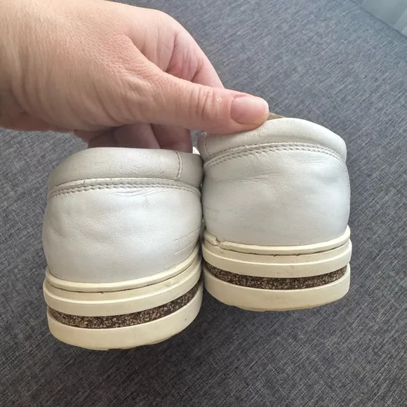 Birkenstock Womens Clog Oswego Leather White Size EU 39 US 8