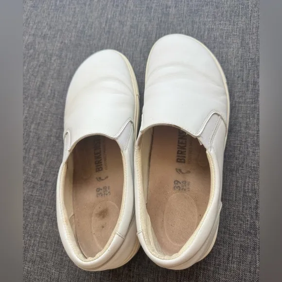 Birkenstock Womens Clog Oswego Leather White Size EU 39 US 8