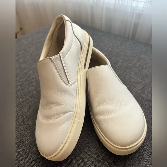 Birkenstock Womens Clog Oswego Leather White Size EU 39 US 8