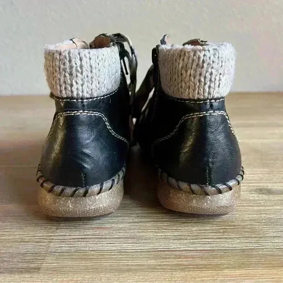 Biza Royal Women Size 6.5 Boot Bohemian Neutral Minimalist Earthy Cozy Bootie