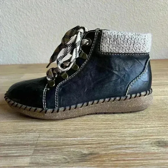 Biza Royal Women Size 6.5 Boot Bohemian Neutral Minimalist Earthy Cozy Bootie