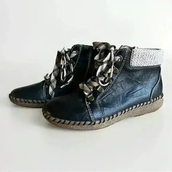 Biza Royal Women Size 6.5 Boot Bohemian Neutral Minimalist Earthy Cozy Bootie