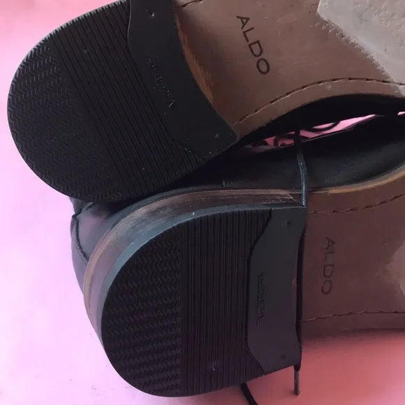Black Aldo leather boots