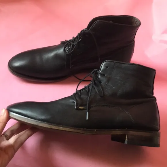 Black Aldo leather boots