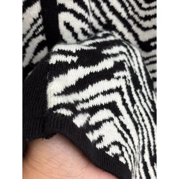 Black &amp; White Zebra Animal Print Long Sleeve Midi Soft Sweater Shift Dress-Large