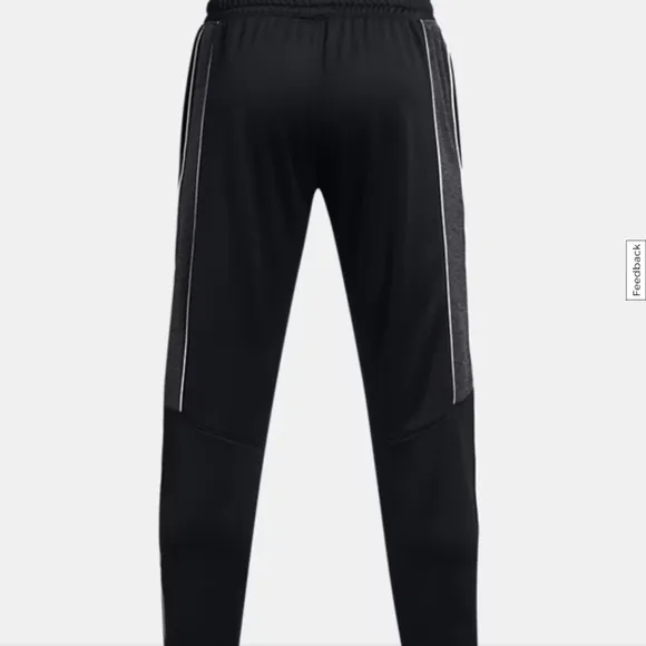 Black Men’s Under Armour size xsmall command warm-up pants