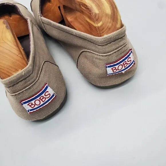 Bob's Skechers Tan Slip On Loafer Women Size 10 Shoes