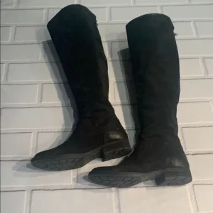 BORN Black Women's Boots