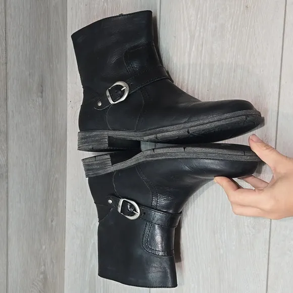Born Women Black Leather Ankle Moto Boots Shoes Sz 9