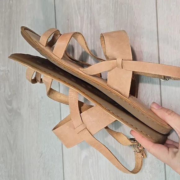 Born Women's Favignana Loop Toe Leather Slide Sandals Flip Flop Shoes Sz 8.5M