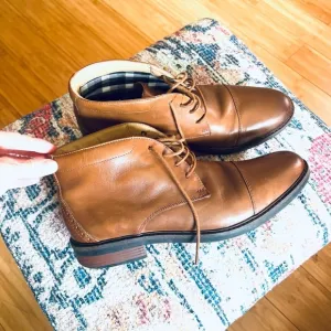Bostonian Commonwealth layered comfort footbed men Boots Size 10.5
